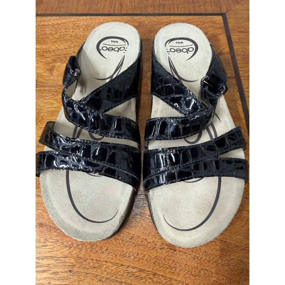Abeo Women's 6 B.I.O.system Black Croc Embossed Patent Leather Slide Sandals
